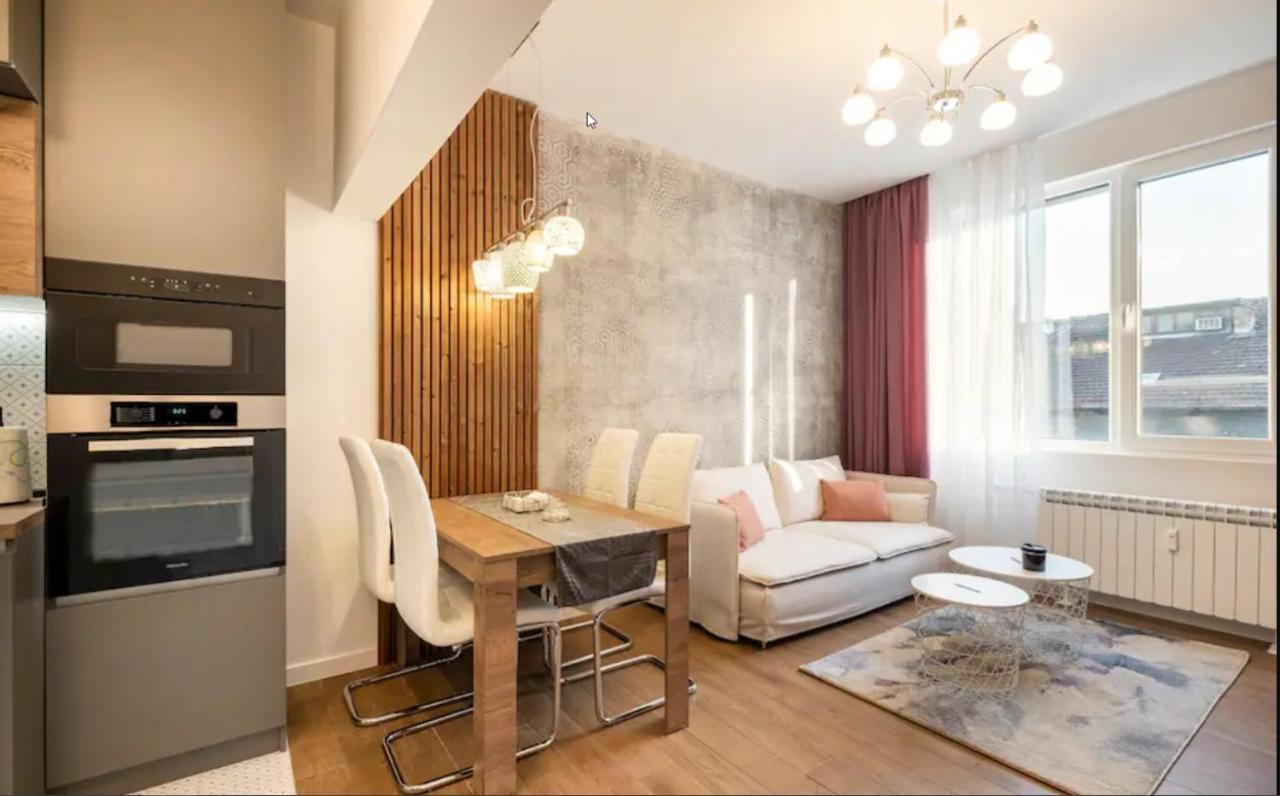 Stylish 1bdr Appartement *
